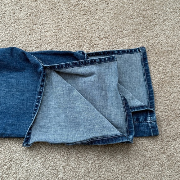 AG Adriano Goldschmied The Jodi Crop Side Slit High Rise Crop Flare Jeans 29R - Picture 10 of 10